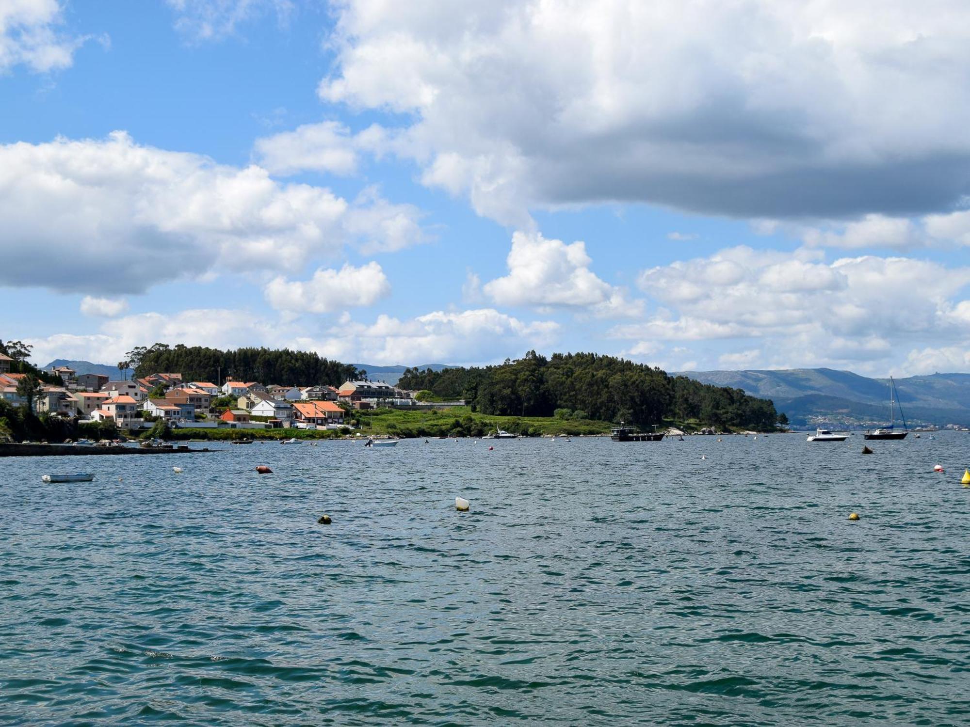 Complejo Tamanaco Illa De Arousa 3000 Ilha de Arousa Exterior foto